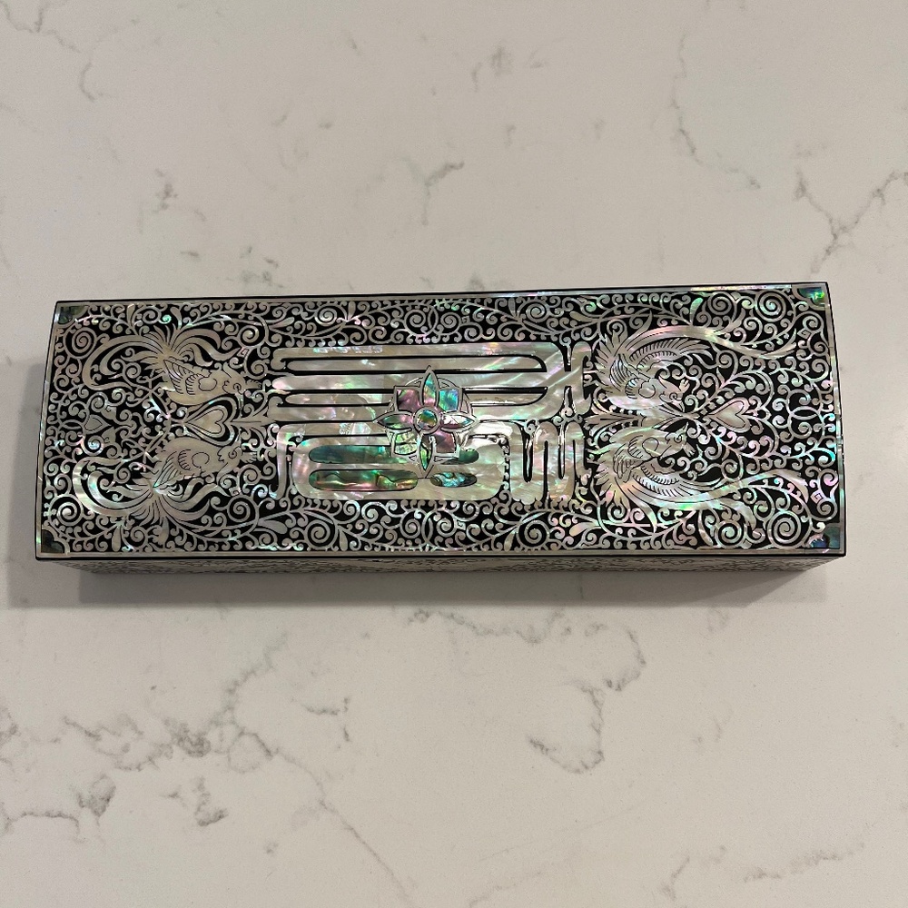 Korean Black Lacquered Mother of Pearl Jewelry Trinket  Box